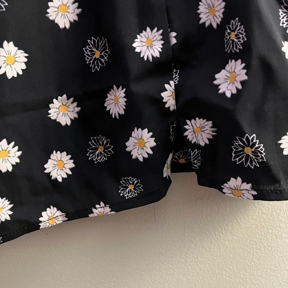 NWT BP Ditsy Floral Tie Front Mini Dress Size XL - Picture 9 of 9